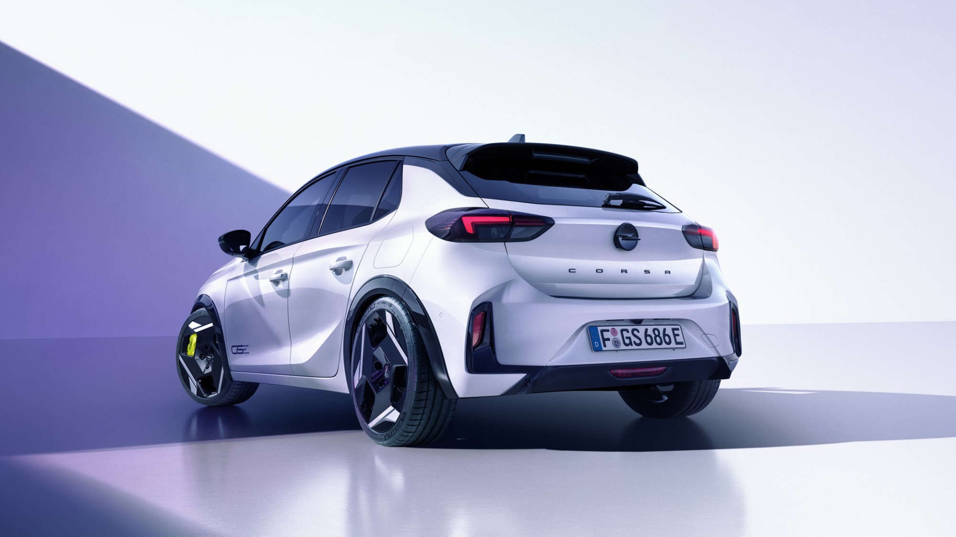 Opel Corsa GSE, вигляд ззаду з лівого боку
